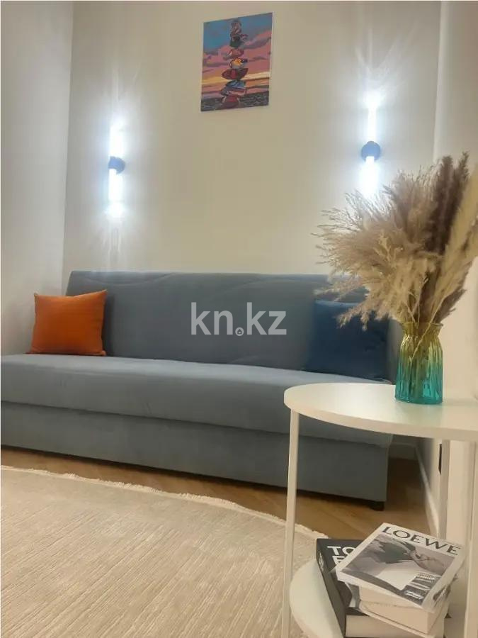 Продажа 2-комнатной квартиры, 42 м², ул. Байтурсынова, дом  32 - Продажа  двухкомнатных квартир в новостройках Астаны фото 1 из 5