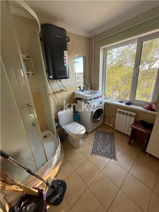 Продажа 5-комнатной квартиры, 115 м², ул. Дюсембекова, дом  35 - Продажа  пятикомнатных квартир в Караганде без посредников фото 8 из 9