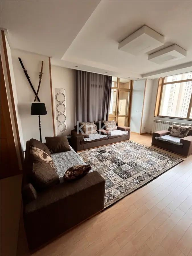 Продажа 3-комнатной квартиры, 129 м², пр. Кошкарбаева, дом  2 - Продажа  трехкомнатных квартир в новостройках Астаны без посредников фото 1 из 6