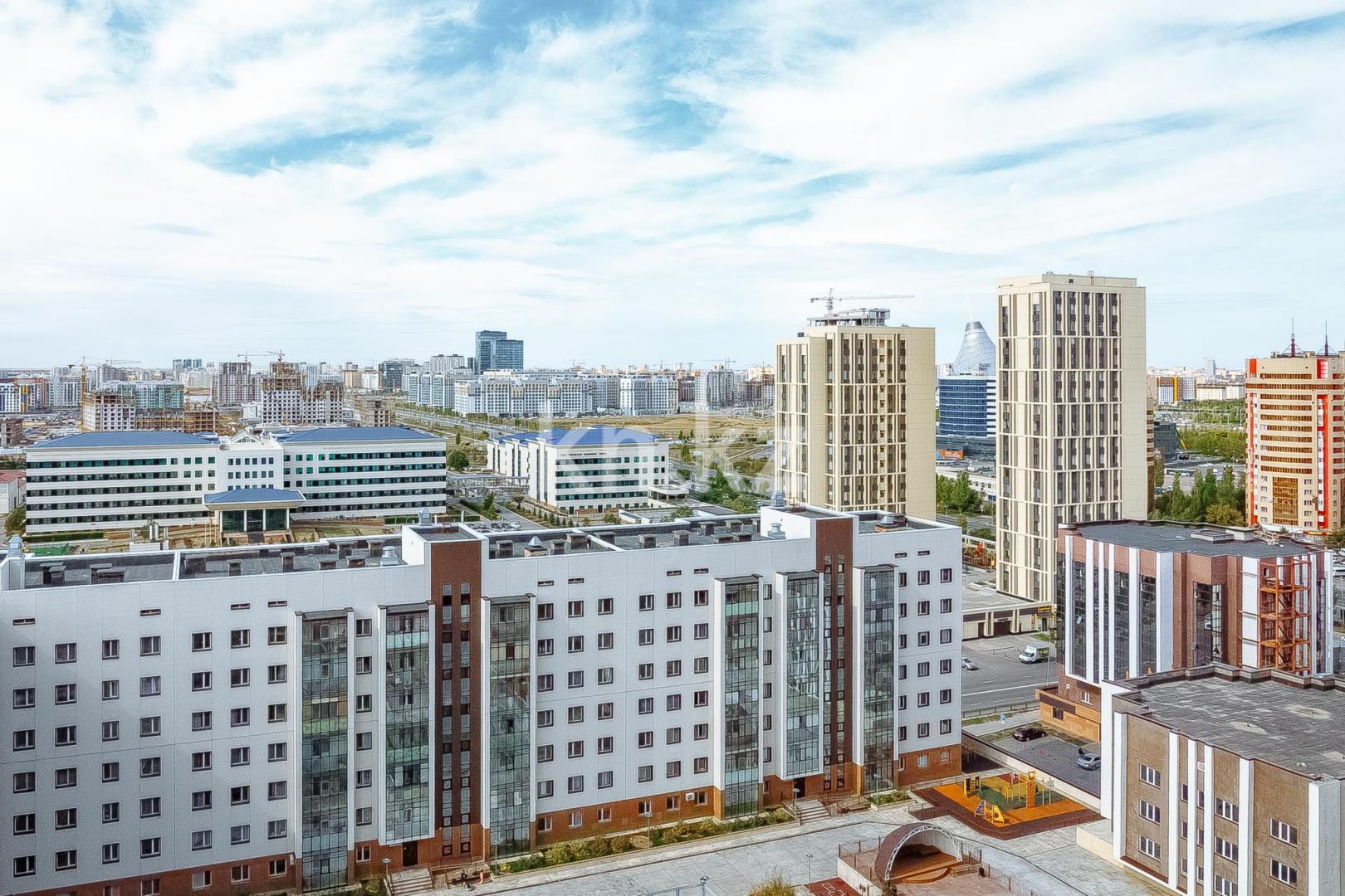 Аренда 1-комнатной квартиры посуточно, 45 м², пр. Кабанбай батыра, дом  29 - ул. Сыганак - Аренда квартиры посуточно в Астане фото 14 из 18