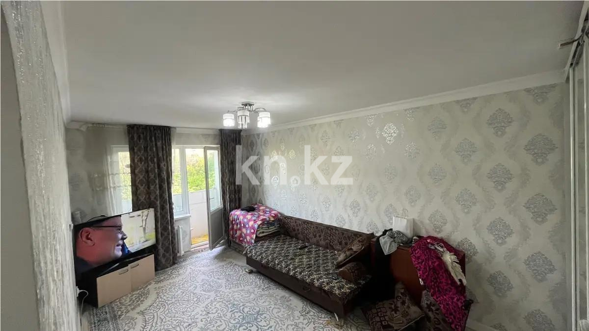 Продажа 1-комнатной квартиры, 34 м², мкр-н Аксай-2, дом  10 - Продажа квартир в Алматы фото 1 из 4