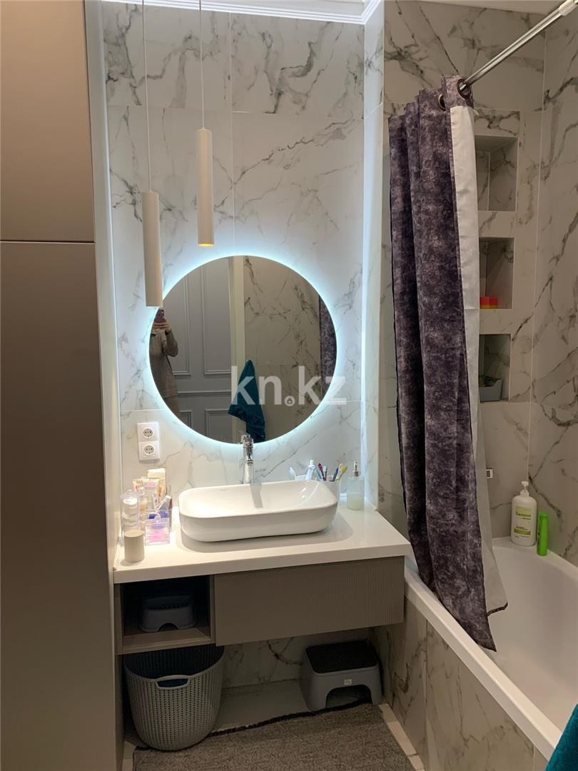 Продажа 2-комнатной квартиры, 68 м², ул. Ашимова, дом  21 - Продажа  двухкомнатных квартир в Караганде фото 8 из 14