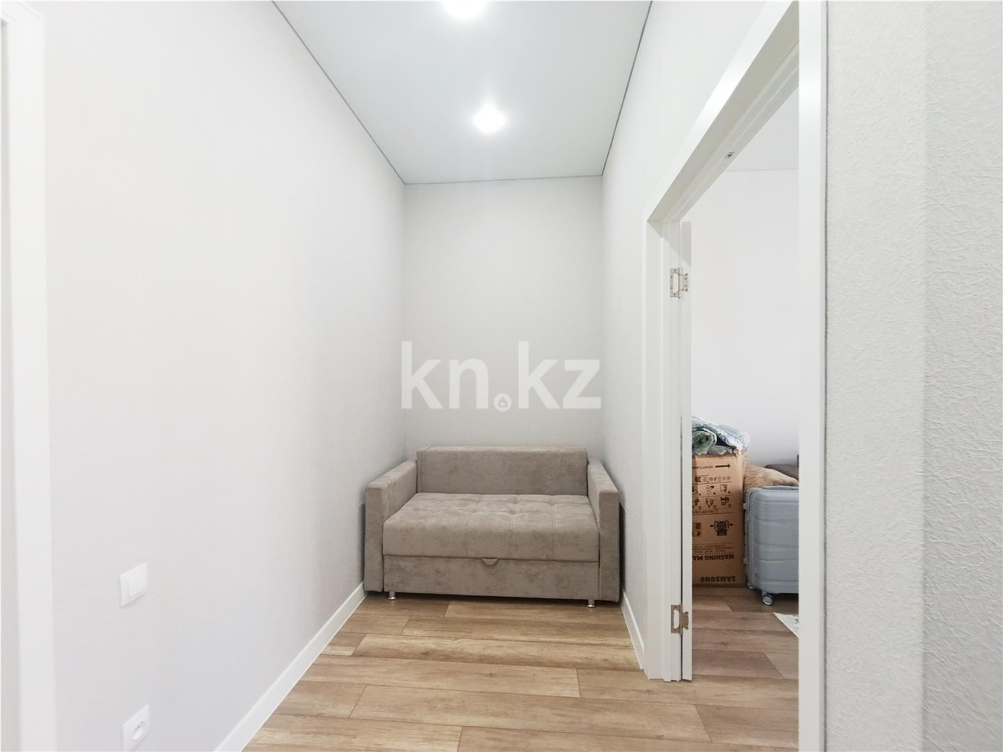 Продажа 1-комнатной квартиры, 40 м², 067 учетный квартал - Продажа  однокомнатных квартир в Караганде фото 9 из 11