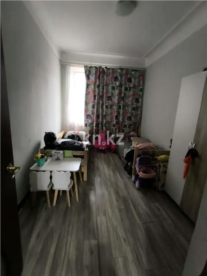 Продажа 3-комнатной квартиры, 72 м², ул. Победы, дом  102 - Продажа квартир в Караганде фото 3 из 5