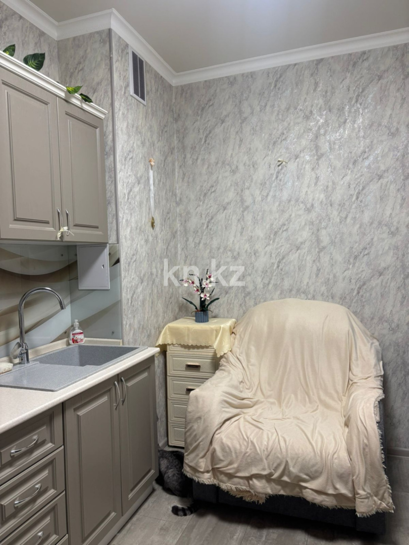 Продажа 1-комнатной квартиры, 45.4 м², мкр-н Мамыр-1, дом  10 - ул. Шаляпина в Алматы - фото 4