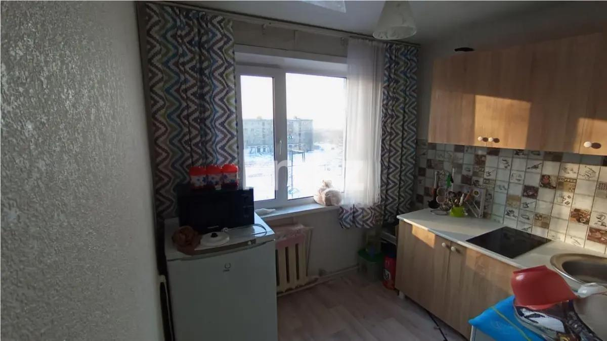 Продажа 3-комнатной квартиры, 50 м², мкр-н 16, дом  2 - Продажа  трехкомнатных квартир в Караганде без посредников фото 4 из 6