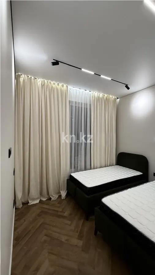 Продажа 3-комнатной квартиры, 65 м², ул. Розыбакиева, дом  197/3 в Алматы - фото 3