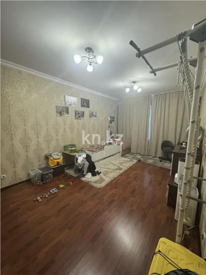 Продажа 1-комнатной квартиры, 49 м², ул. Утеген батыра, дом  17/3 в Алматы