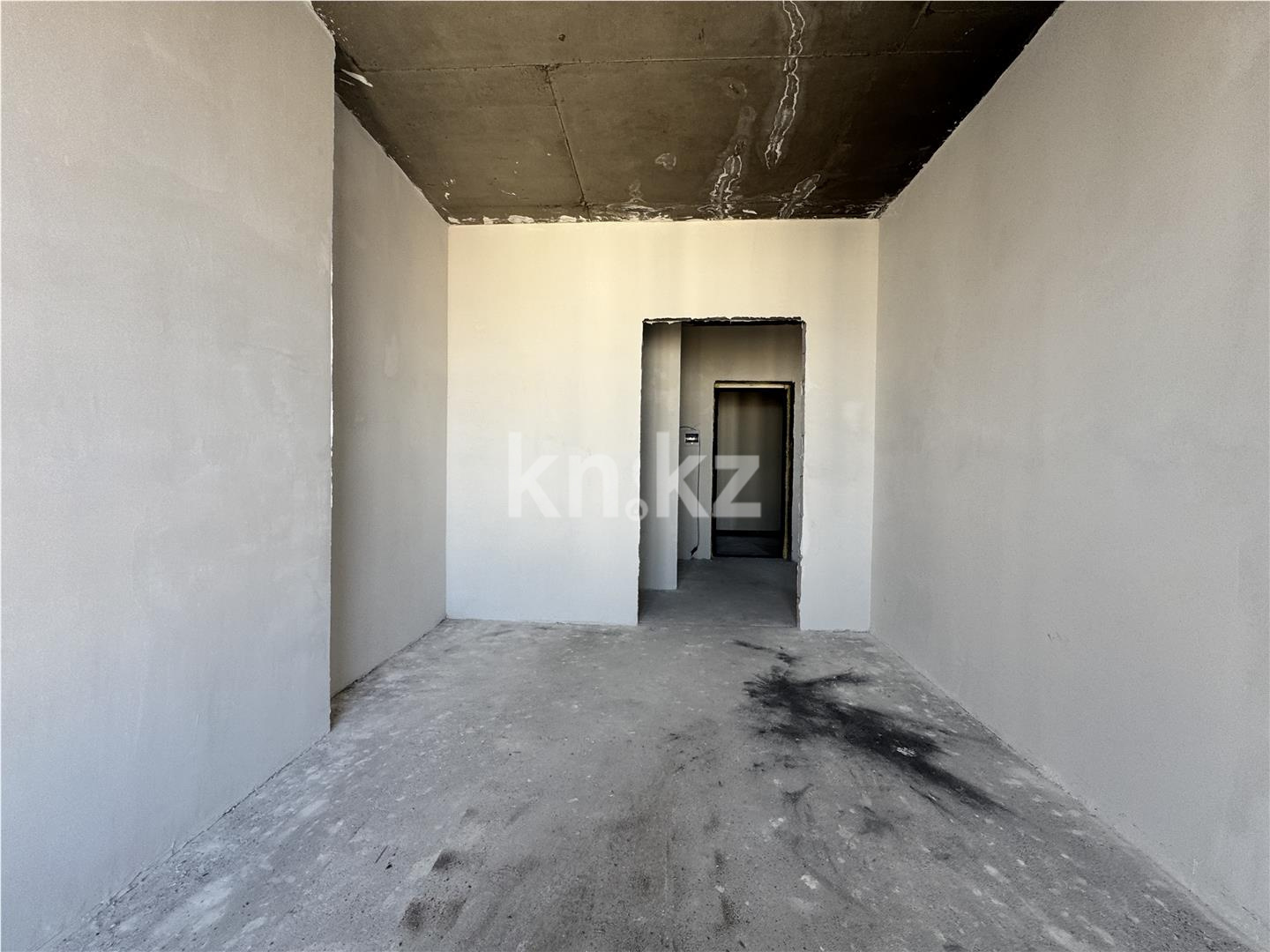 Продажа 2-комнатной квартиры, 63 м², пр. Республики, дом  23/2 - Аренда офисных и торговых помещений в Атырау фото 7 из 19