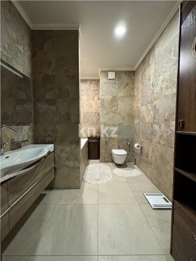 Продажа 4-комнатной квартиры, 170 м², ул. Варламова, дом  33 в Алматы - фото 6