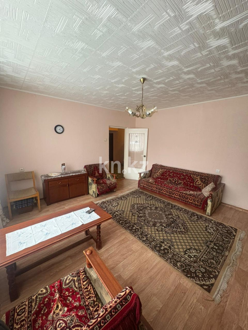 Продажа 3-комнатной квартиры, 62 м² - Продажа трехкомнатных квартир в Караганде - страница 2 фото 3 из 12
