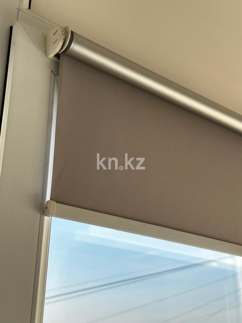 Продажа 2-комнатной квартиры, 54 м², мкр-н Мамыр-7 в Алматы - фото 10