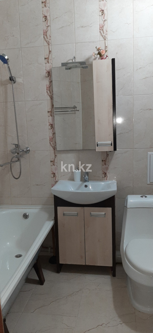 Продажа 2-комнатной квартиры, 74 м², ул. Сауран, дом  9б - ул. Керей, Жанибек хандар в Астане - фото 13