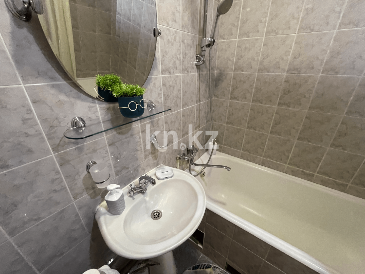 Аренда 1-комнатной квартиры посуточно, 40 м² - Аренда недвижимости в Алматы - страница 8 фото 12 из 13