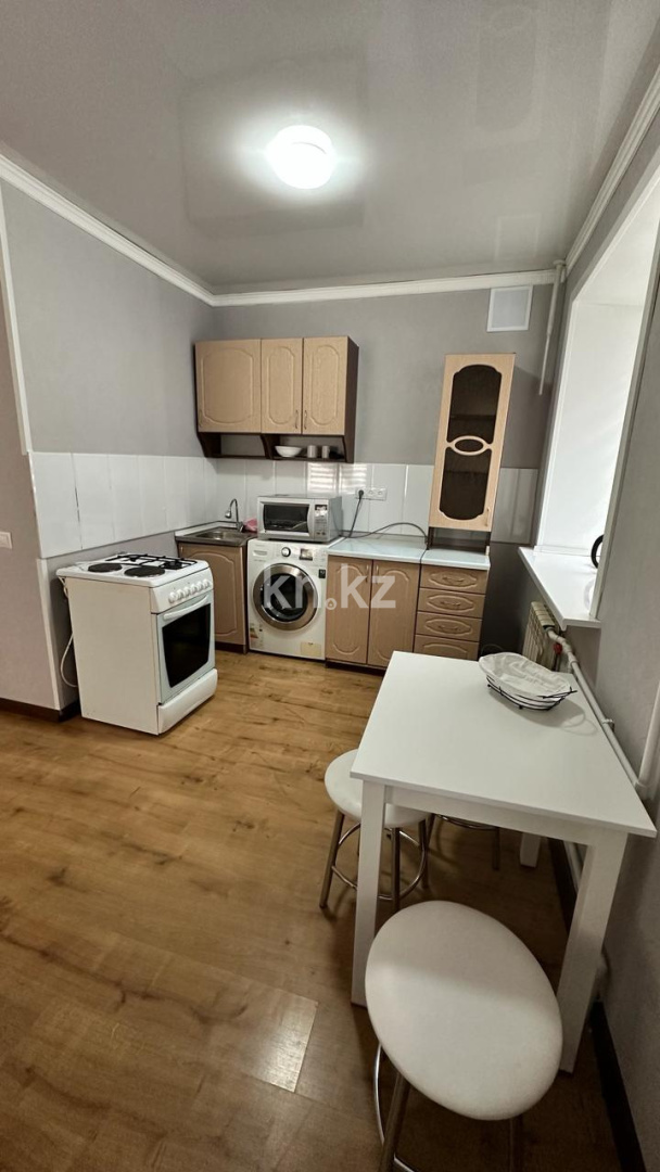 Аренда 1-комнатной квартиры, 36 м², ул. Терешковой, дом  34 - Аренда квартир помесячно в Караганде с фото фото 1 из 8