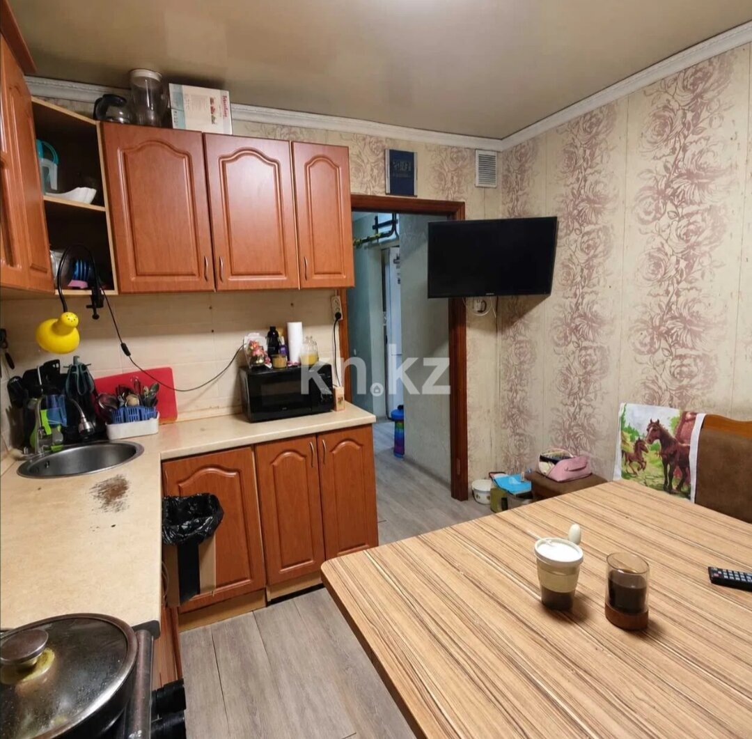 Продажа 3-комнатной квартиры, 65 м² в Караганде - фото 10