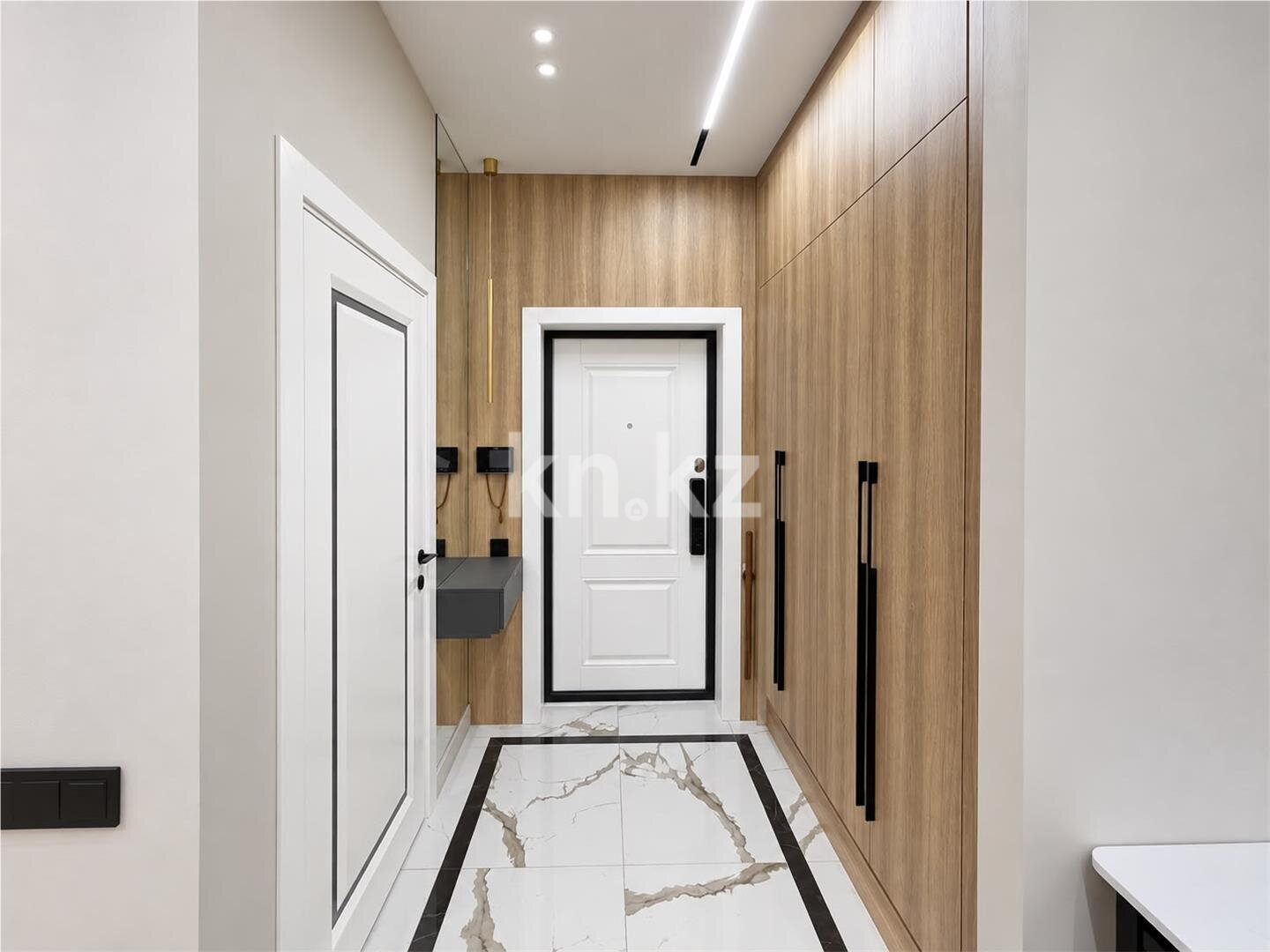 Продажа 4-комнатной квартиры, 125 м² в Караганде - фото 15