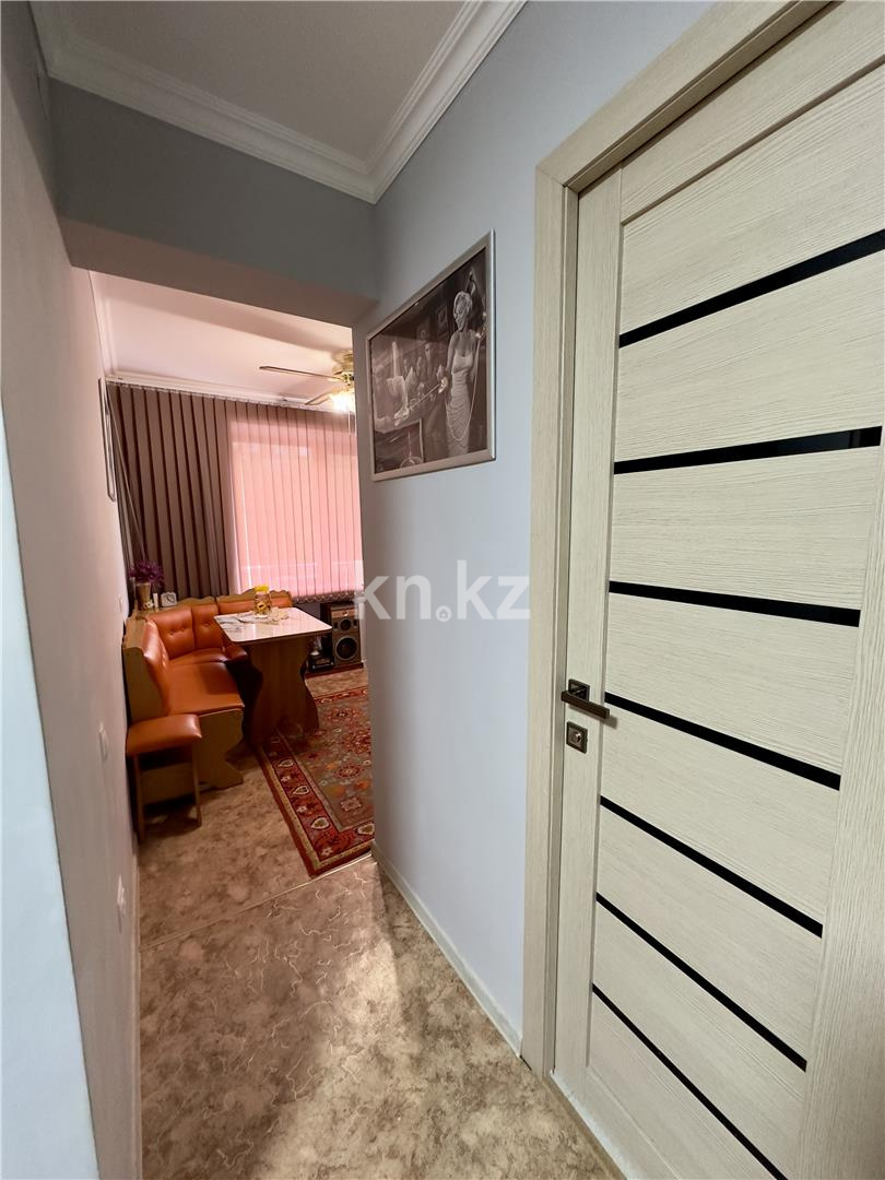 Продажа 3-комнатной квартиры, 62 м², ул. Язева, дом  17 - Продажа  трехкомнатных квартир в Караганде фото 16 из 21