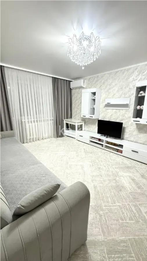 Продажа 3-комнатной квартиры, 57.9 м², пр. Кудайбердыулы, дом  19/2 в Астане