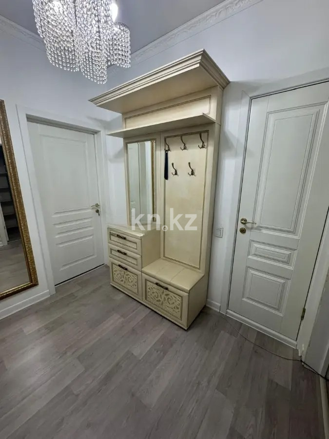Продажа 3-комнатной квартиры, 64 м², ул. Тургута Озала, дом  26 в Алматы - фото 8