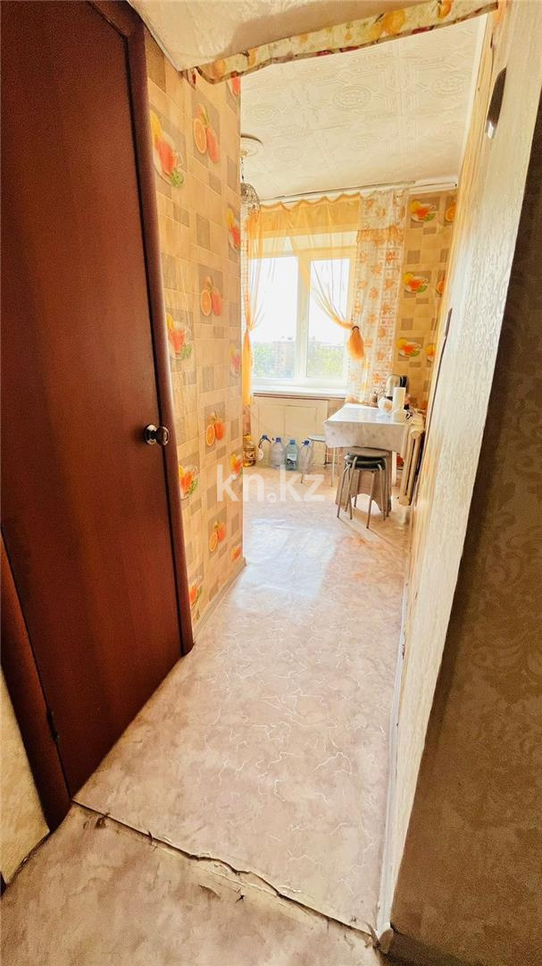 Продажа 4-комнатной квартиры, 63 м², мкр-н 14 - Продажа квартир в Караганде фото 14 из 19