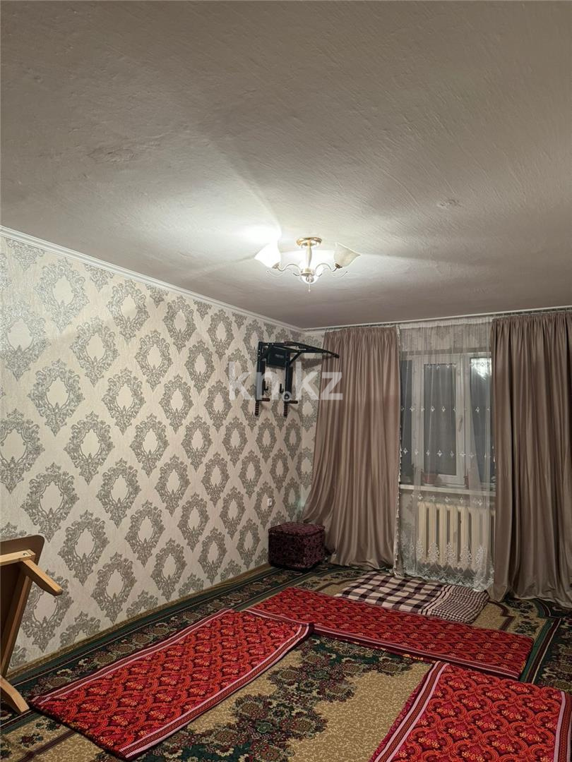 Продажа 2-комнатной квартиры, 44 м², ул. Абая - Продажа  двухкомнатных квартир в Темиртау с фото фото 1 из 6