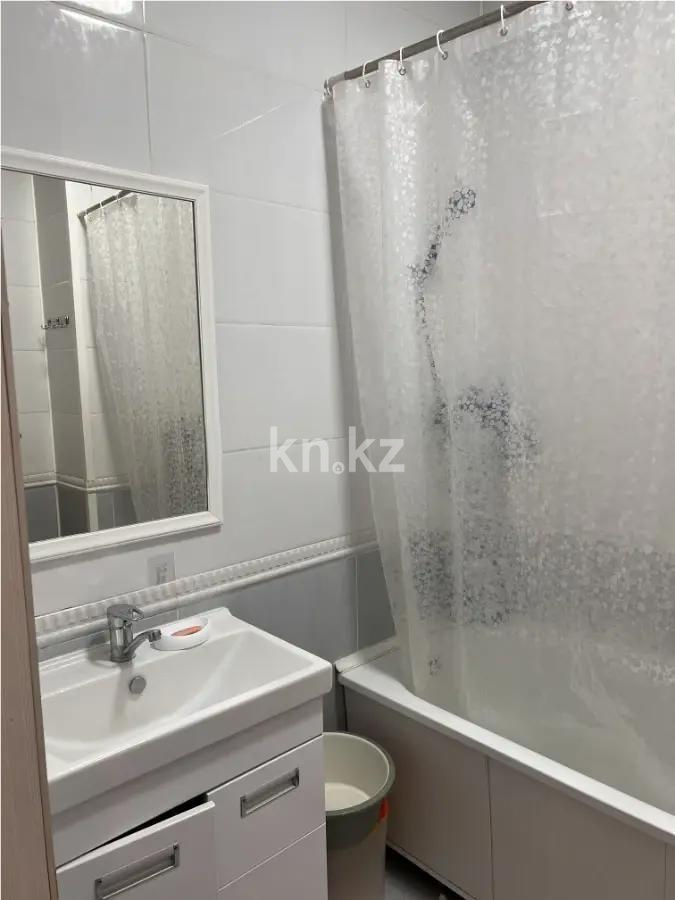 Продажа 3-комнатной квартиры, 96.8 м² в Алматы - фото 4