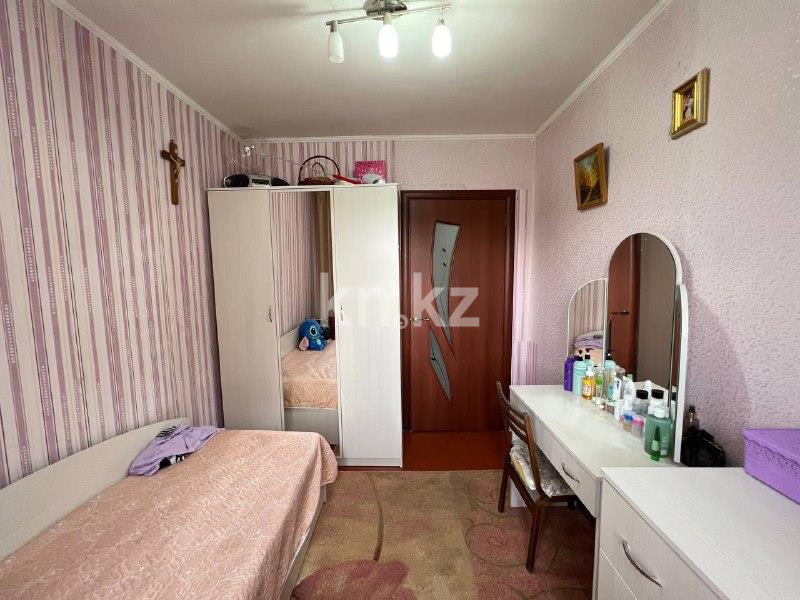Продажа 4-комнатной квартиры, 61 м², мкр-н 17, дом  39 в Караганде - фото 8