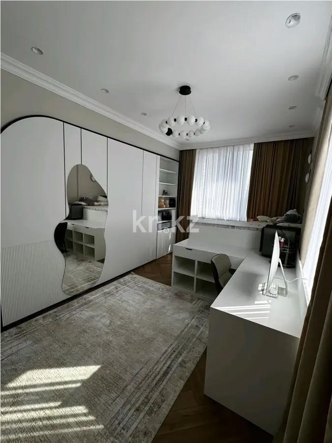 Продажа 4-комнатной квартиры, 140 м², пр. Тауелсыздык, дом  56/2 - Продажа квартир в Астане фото 4 из 5