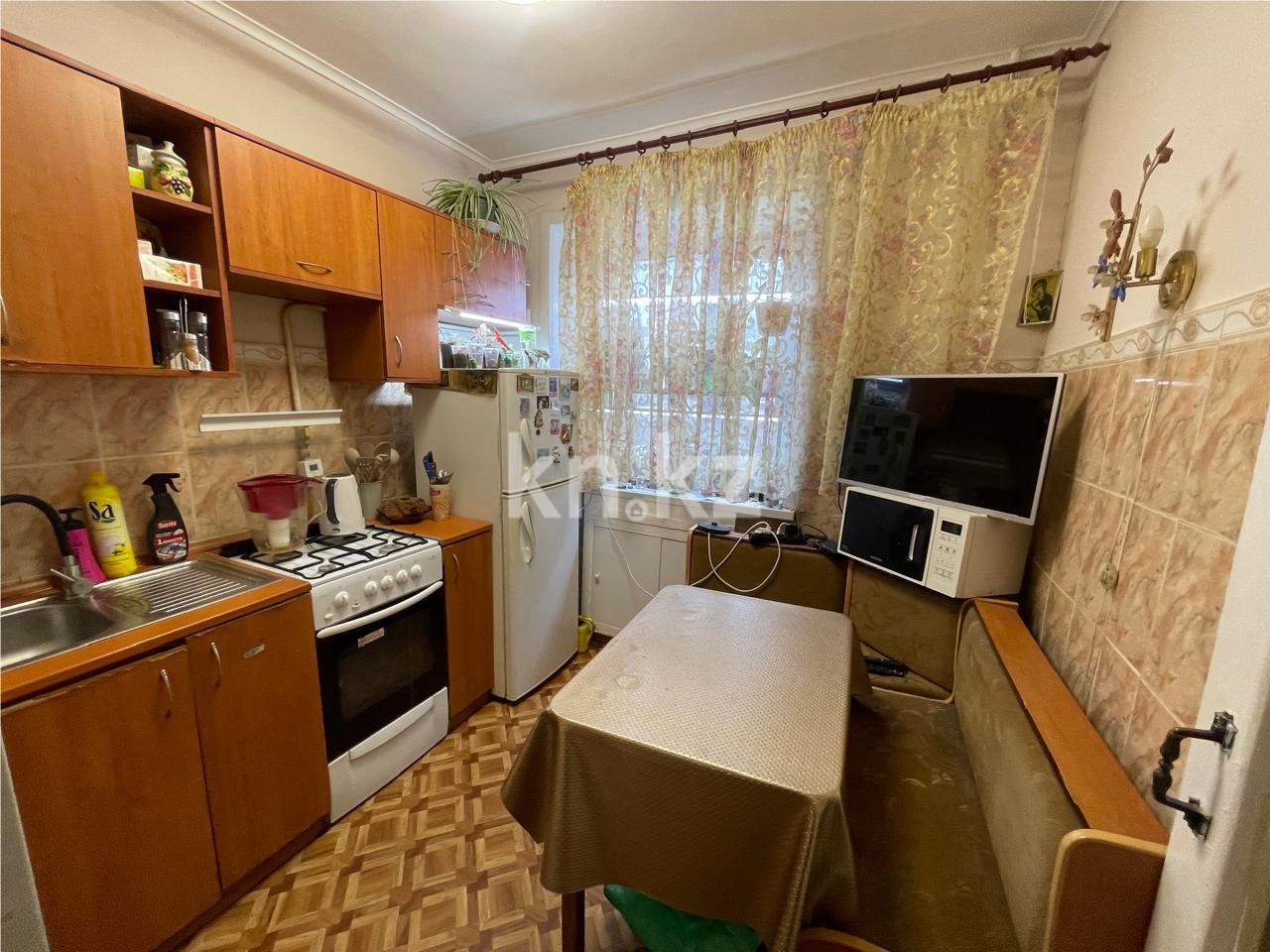 Продажа 3-комнатной квартиры, 43 м² - Продажа трехкомнатных квартир в Городе Караганды - страница 4 фото 8 из 14