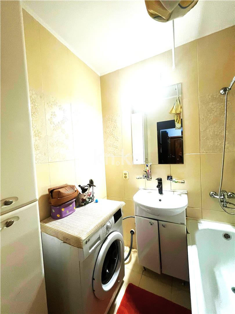 Продажа 3-комнатной квартиры, 65 м², мкр-н Степной-3, дом  8 - Продажа квартир в Караганде фото 15 из 16