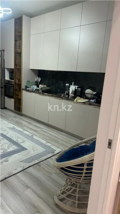 Продажа 2-комнатной квартиры, 85 м², мкр-н Мамыр-1, дом  26/1 в Алматы - фото 2