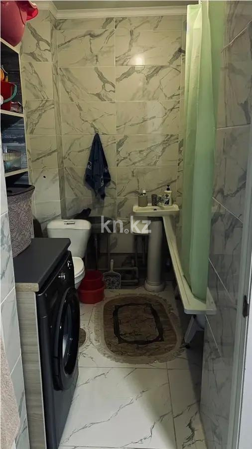 Продажа 1-комнатной квартиры, 30 м² - Продажа зданий в Усть-Каменогорске фото 3 из 4