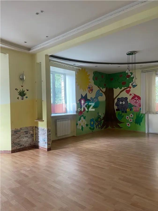 Продажа 5-комнатной квартиры, 136.3 м², пр. Абая, дом  28 - Продажа  пятикомнатных квартир в Астане без посредников фото 1 из 7
