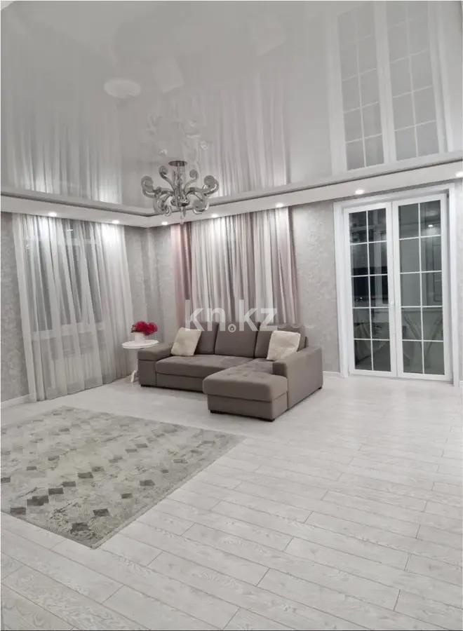 Продажа 4-комнатной квартиры, 117 м², ул. Омарова, дом  27 - Продажа  четырехкомнатных квартир в Астане без посредников с фото фото 1 из 6