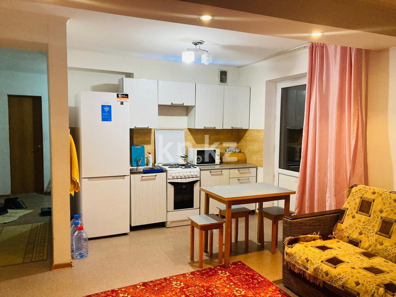 Продажа 2-комнатной квартиры, 54 м², ул. Сатыбалдина - Продажа  двухкомнатных квартир в Караганде фото 1 из 9