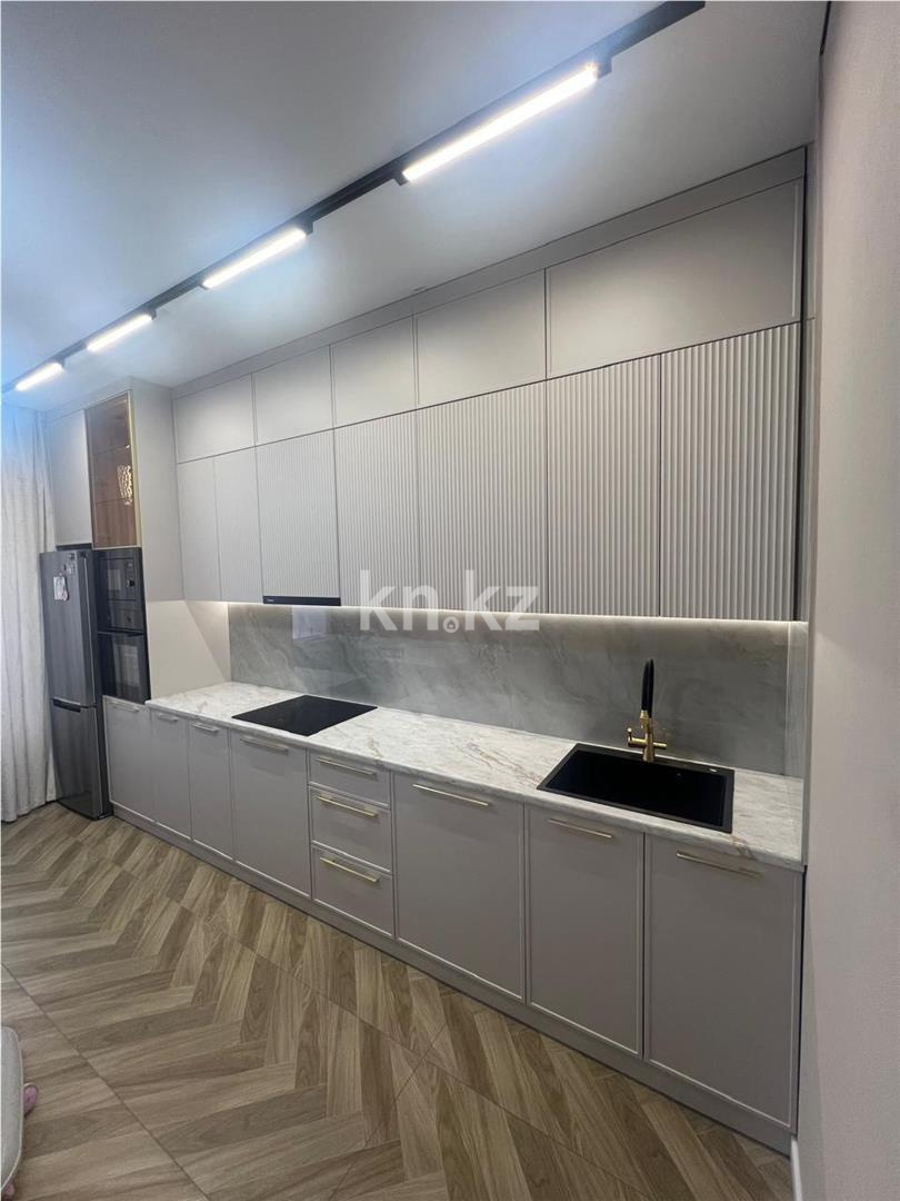 Продажа 3-комнатной квартиры, 75 м², ул. Муканова - Продажа квартир в Караганде фото 8 из 12