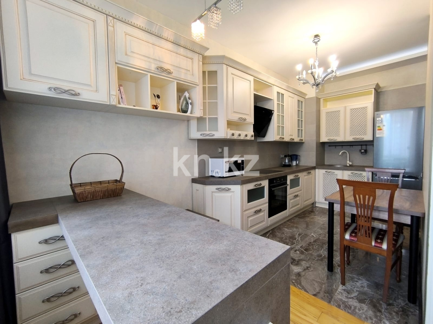 Аренда 2-комнатной квартиры, 70 м² - Аренда квартир помесячно в Алматы фото 4 из 24