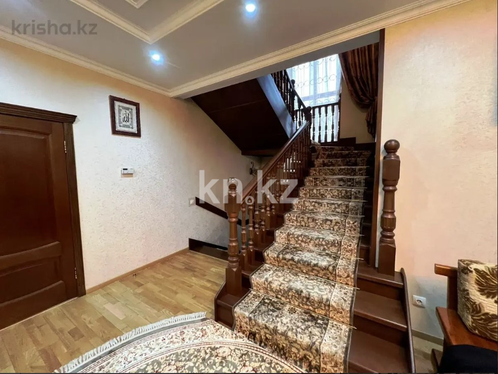 Продажа 5-комнатного дома, 433 м², ул. Ермекова - Продажа домов и коттеджей в Караганде без посредников фото 28 из 38