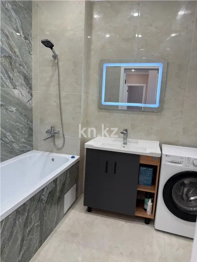 Продажа 2-комнатной квартиры, 68 м², ул. Жургенова, дом  19 в Астане - фото 3