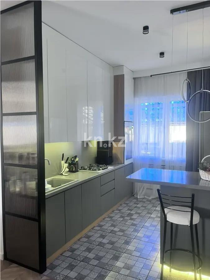 Продажа 4-комнатной квартиры, 270 м² в Алматы - фото 4
