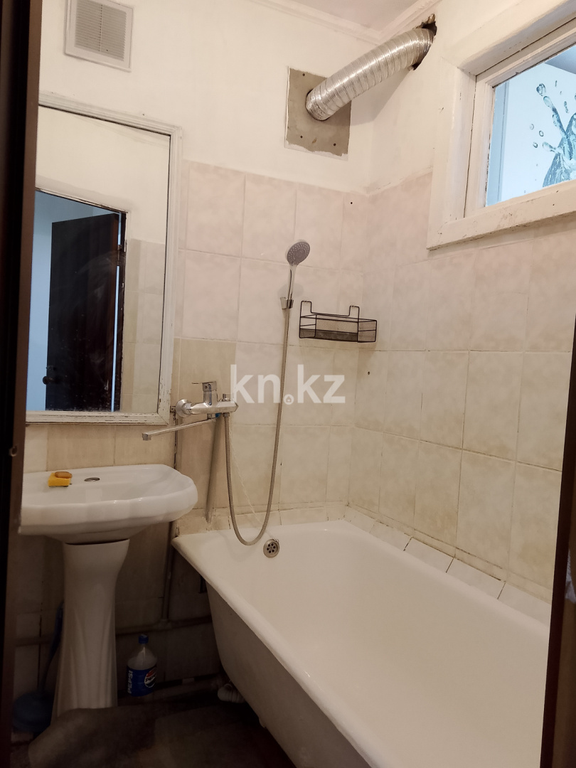 Продажа 2-комнатной квартиры, 42 м², Аскарова, дом  227 - Продажа и аренда недвижимости в Таразе фото 14 из 21