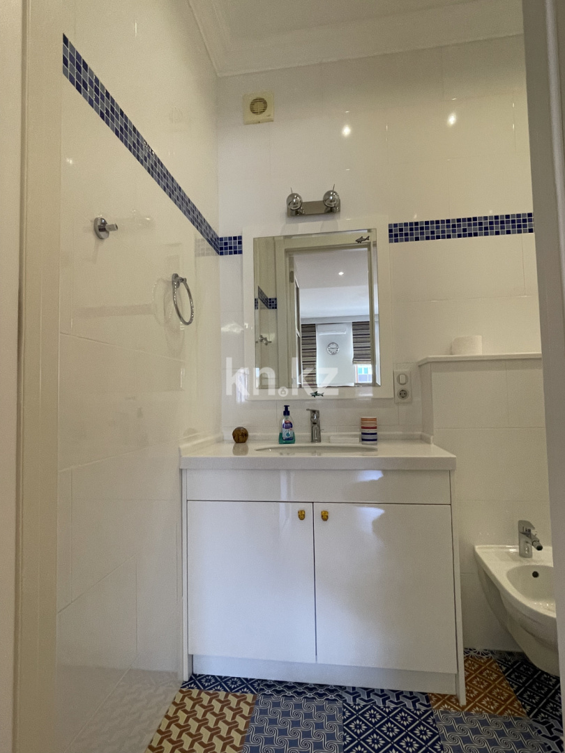 Аренда 5-комнатной квартиры, 215 м², ул. Мухамедханова, дом  7/1 - пр. Туран - Аренда квартир помесячно в Астане фото 30 из 40