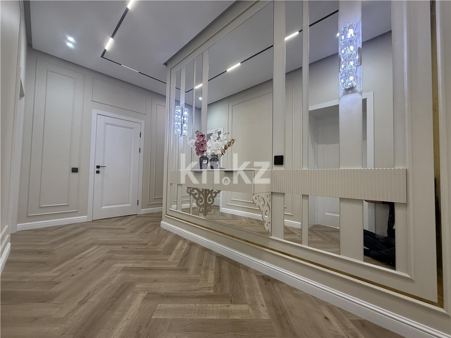 Продажа 4-комнатной квартиры, 120 м², ул. Ашимова, дом  13 - Продажа  четырехкомнатных квартир в Караганде фото 27 из 35