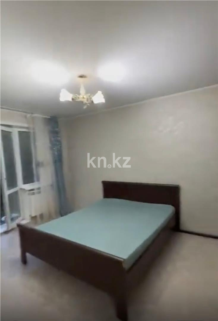 Продажа 1-комнатной квартиры, 33 м², 12 мкр. в Караганде - фото 2