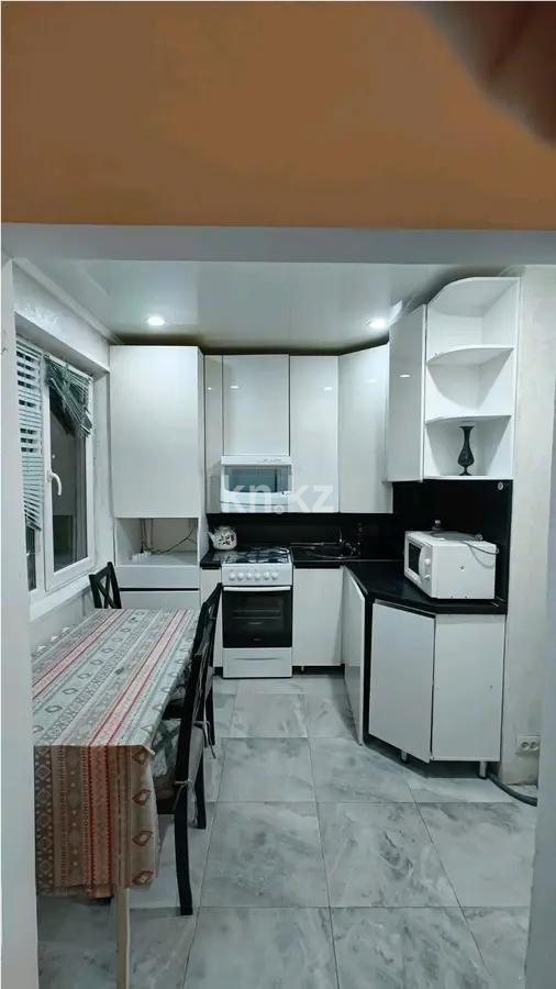 Продажа 3-комнатной квартиры, 53 м², мкр-н 9, дом  46 - Продажа  трехкомнатных квартир в Алматы фото 5 из 6