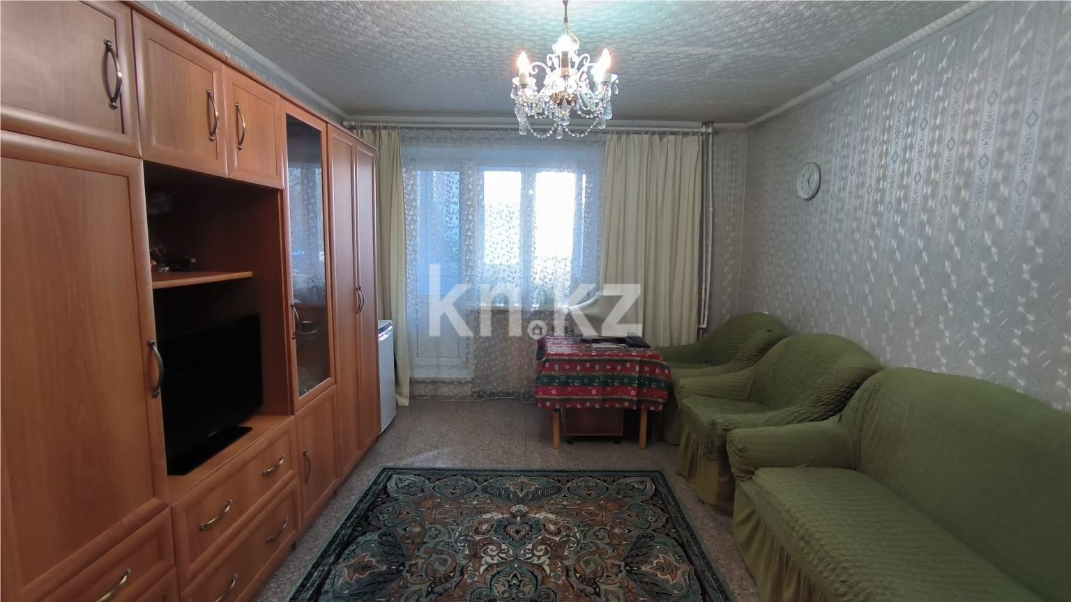 Продажа 3-комнатной квартиры, 59 м² - Продажа трехкомнатных квартир на Юго-Востоке Караганды - страница 3 фото 1 из 18