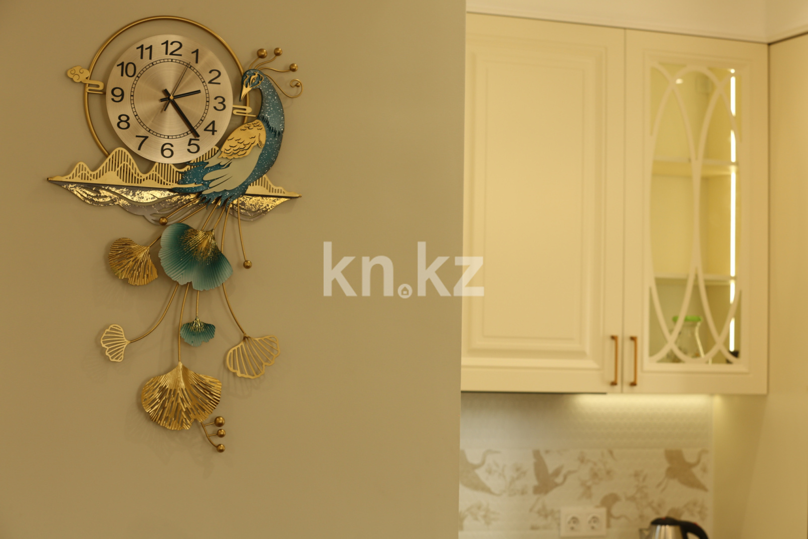 Аренда 2-комнатной квартиры, 74 м², пр. Назарбаева, дом  235б - пр. Аль-Фараби в Алматы - фото 8