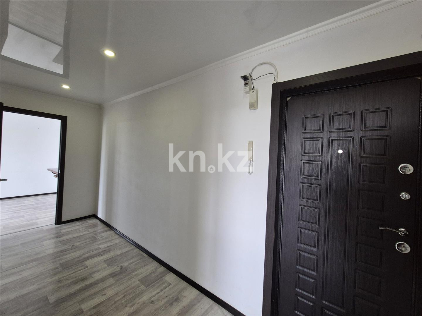 Продажа 2-комнатной квартиры, 54 м², пр. Металлургов в Темиртау - фото 16