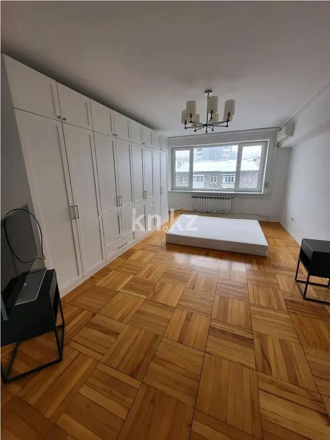 Продажа 4-комнатной квартиры, 107.4 м² в Алматы - фото 2